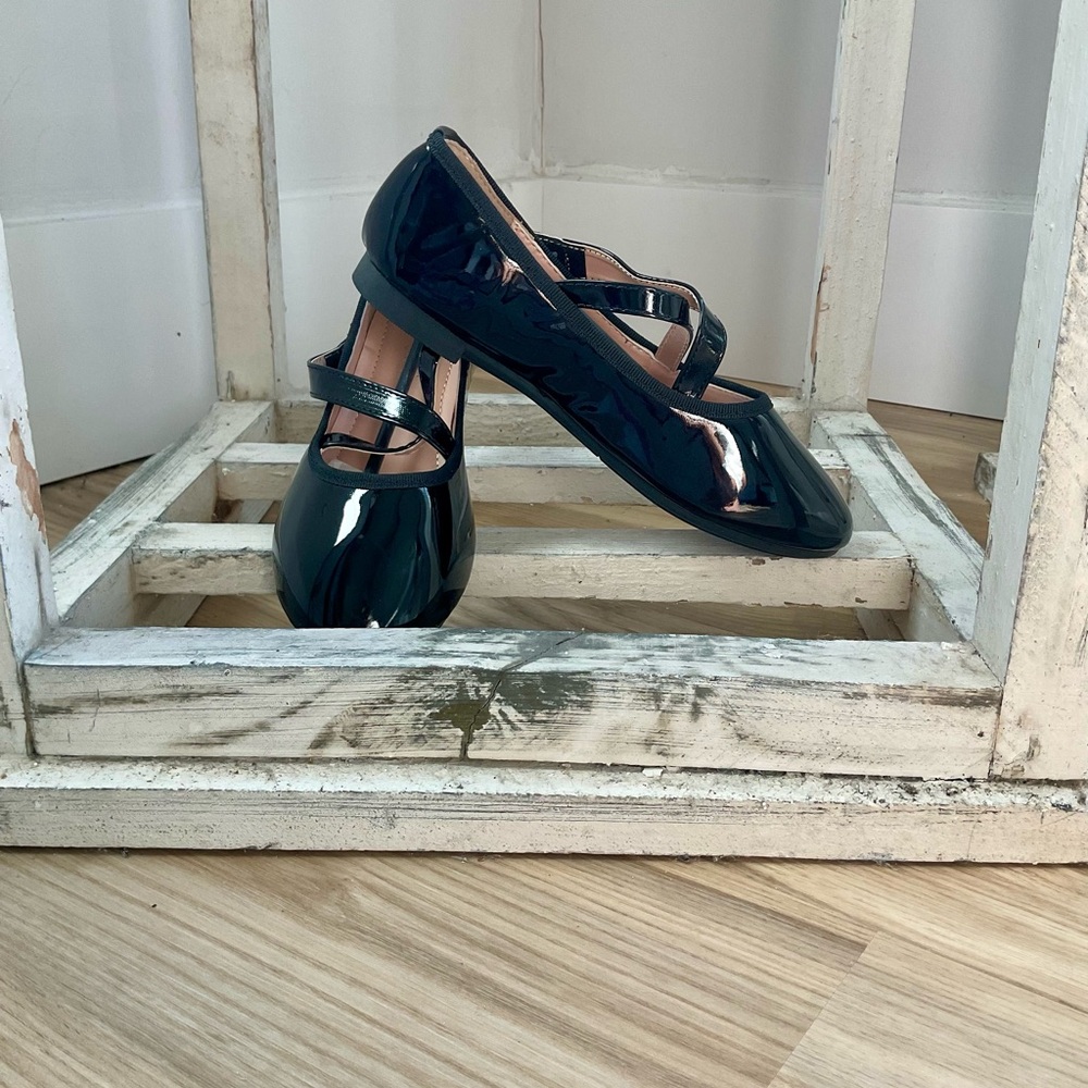 Girls Black Patent Leather Ballet Flats Sz 1